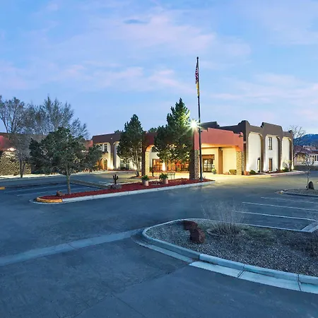Hampton Inn Taos-3