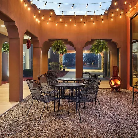 Hampton Inn Taos-2