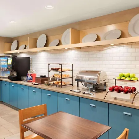 Country Inn & Suites By Radisson, Cedar Rapids Airport, Ia-2