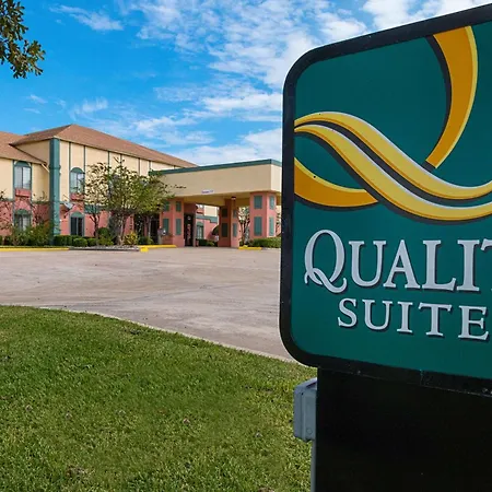 Quality Suites Temple I-35-3