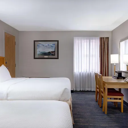 Days Inn By Wyndham Niagara Falls Near The Falls-3