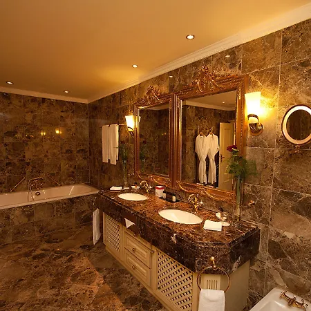 DORMERO Hotel Halle-2