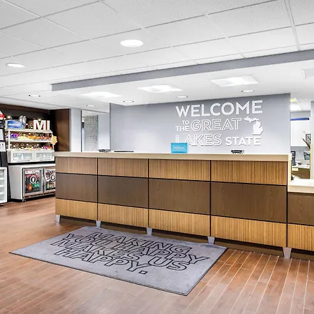 Hampton Inn Grand Rapids/North-2