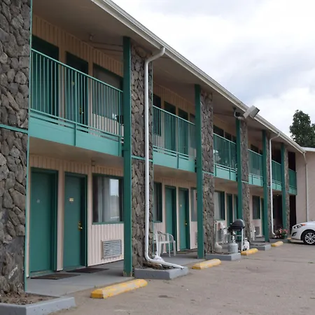 Traveler Inn Craig-2