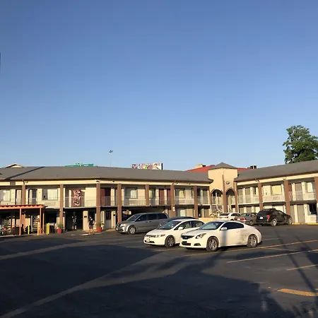 Super 8 By Wyndham San Antonio Pearl District Downtown-2