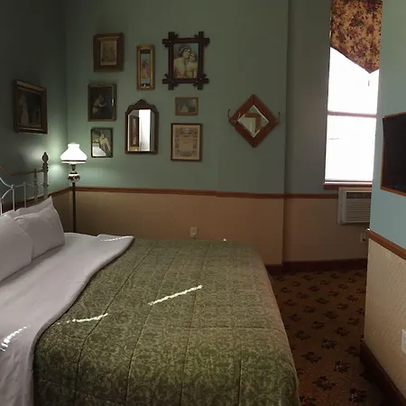 Hotel Millersburg-2