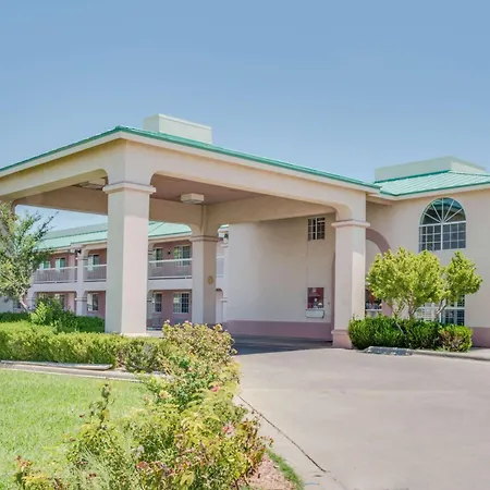Days Inn By Wyndham Fort Stockton-2