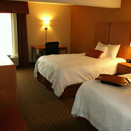 Hampton Inn & Suites Chapel Hill/Durham-2