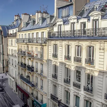 Maison Mere-2