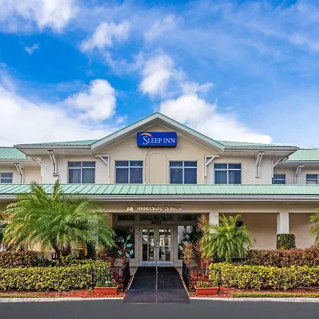 Mainstay Suites At Pga Village-2