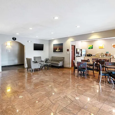 Quality Suites Austin South Street Elmo District-3