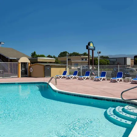 Days Inn By Wyndham Ukiah-3