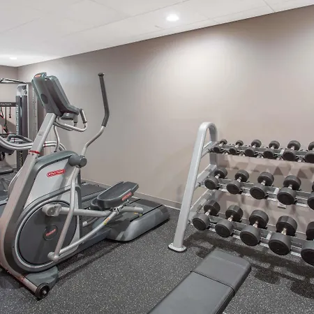 La Quinta Inn & Suites By Wyndham Mooresville-2