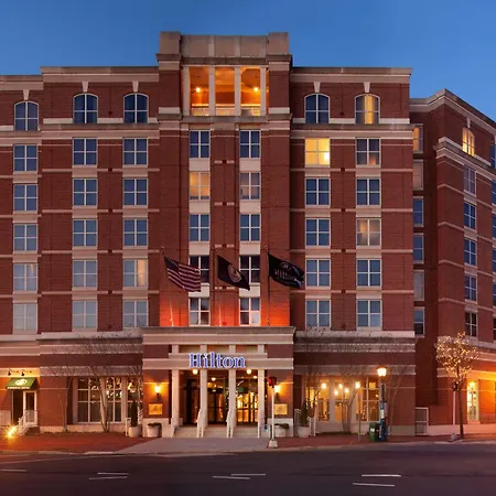Hilton Alexandria Old Town-2