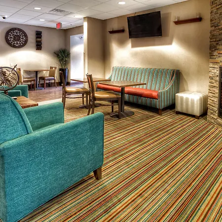 Hampton Inn Marion-2