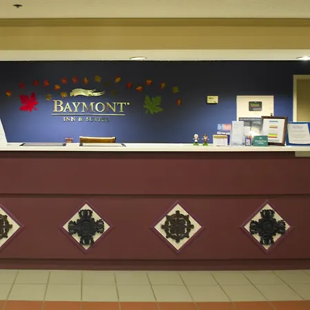 Baymont By Wyndham Mason-3