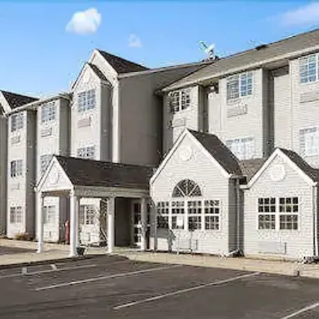 Days Inn & Suites By Wyndham Lafayette In-2