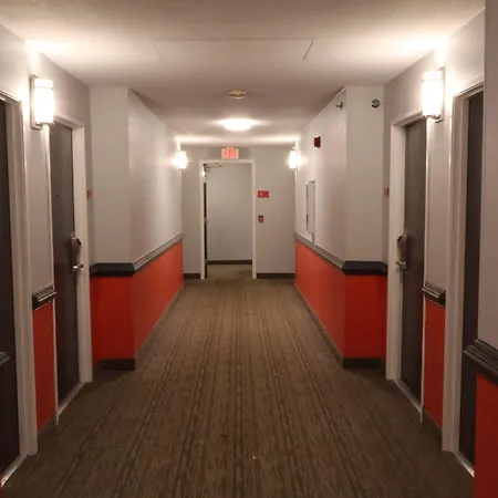 Super 8 By Wyndham Dawsonville-2