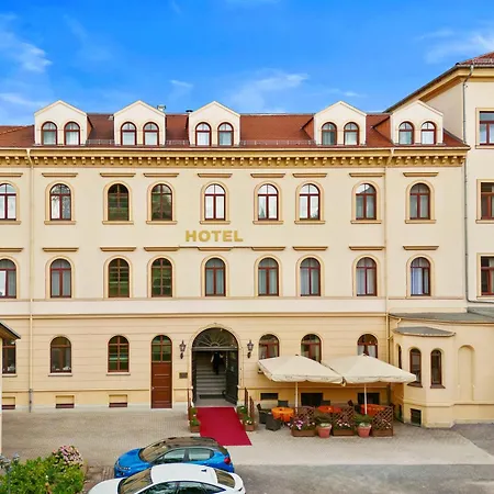 Hotel Bayerischer Hof Dresden-3