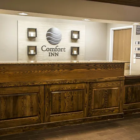 Quality Inn & Suites Bradford-2