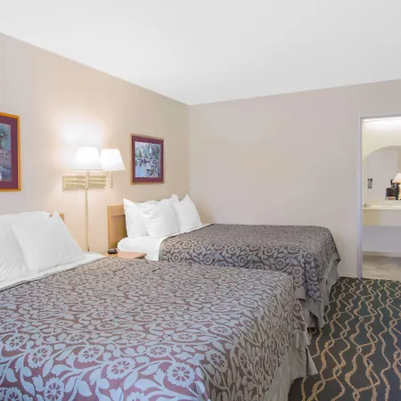 Days Inn By Wyndham Hardy-3