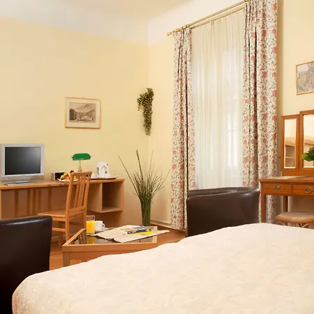 Hotel Graf Stadion-2