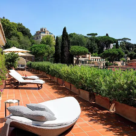 Rocco Forte Hotel De Russie-2