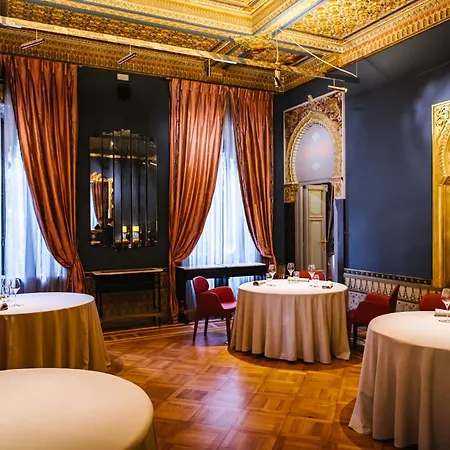 Relais & Chateaux Villa Crespi-3