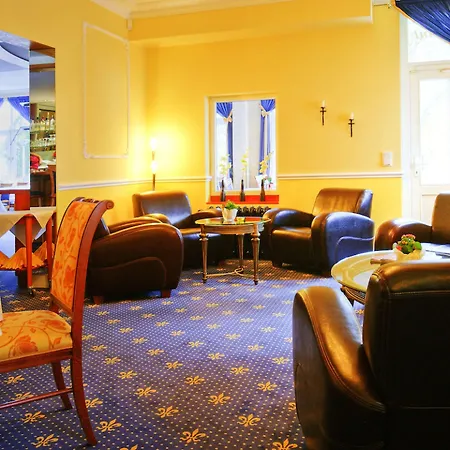 Kurpark Hotel-3