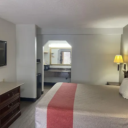 Fairbridge Inn & Suites-2