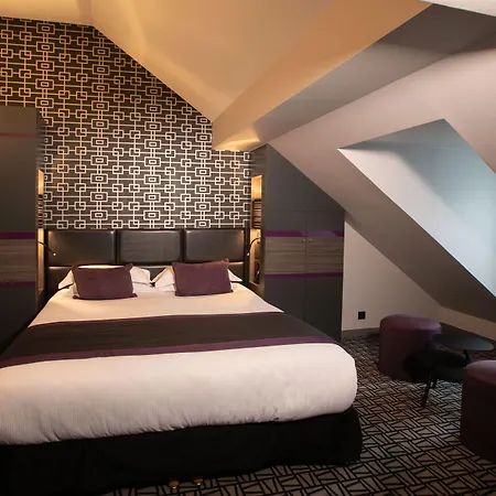 Le Grey Hotel-3