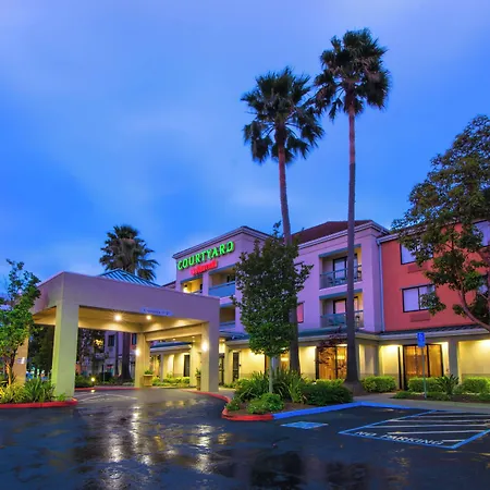 Courtyard By Marriott Oakland Airport-2