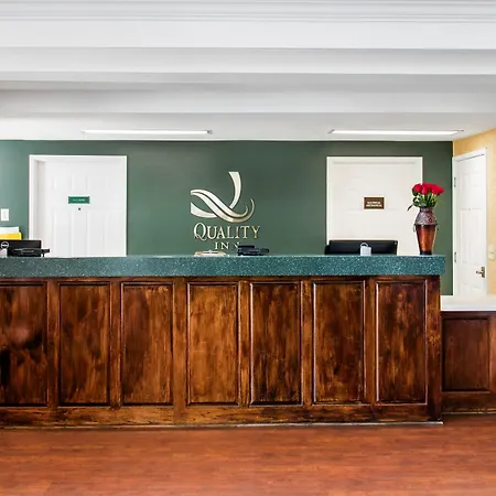 Quality Inn Pooler - Savannah I-95-2