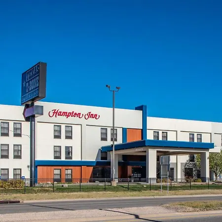 Hampton Inn Hutchinson-2