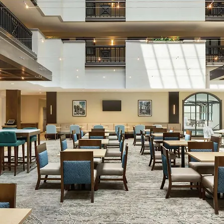 Embassy Suites By Hilton Atlanta Alpharetta-2
