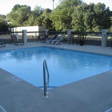 Holiday Inn Express & Suites - Morehead City By Ihg-3