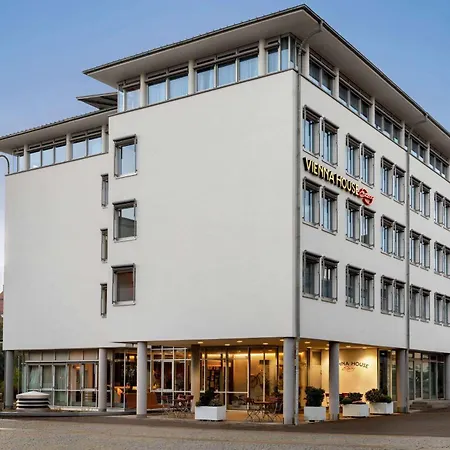 Vienna House Easy By Wyndham Guenzburg-3