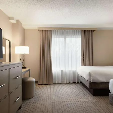 Embassy Suites By Hilton Cleveland Rockside-2