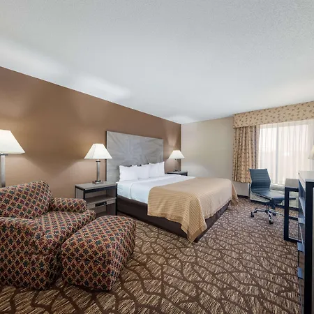 Baymont By Wyndham Lawrence-2