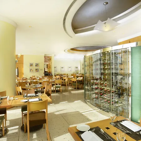 Metropark Hotel Causeway Bay Hong Kong-2