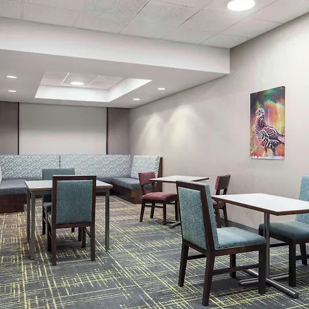 Hampton Inn Quakertown-2