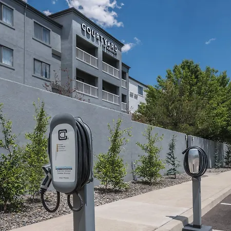Courtyard By Marriott Reno-3