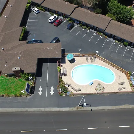 Monterey Surf Inn-2