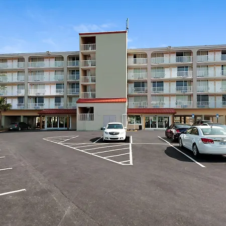 Baymont By Wyndham Panama City Beach-3