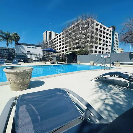Surestay By Best Western Fresno Central-2