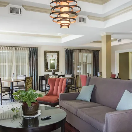 Holiday Inn Express & Suites Cullman-3