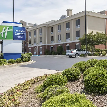 Holiday Inn Express & Suites Cullman-2