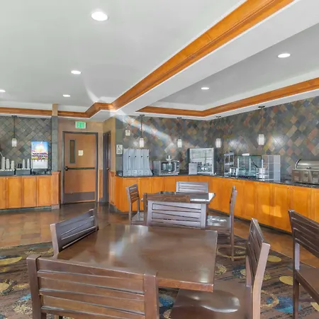 Best Western Plus Ellensburg Hotel-2