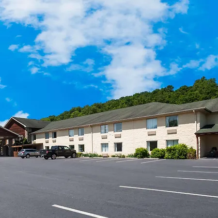 Surestay Plus Hotel By Best Western Berkeley Springs-2