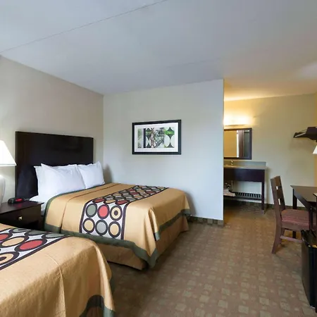 Super 8 By Wyndham White River Junction-2